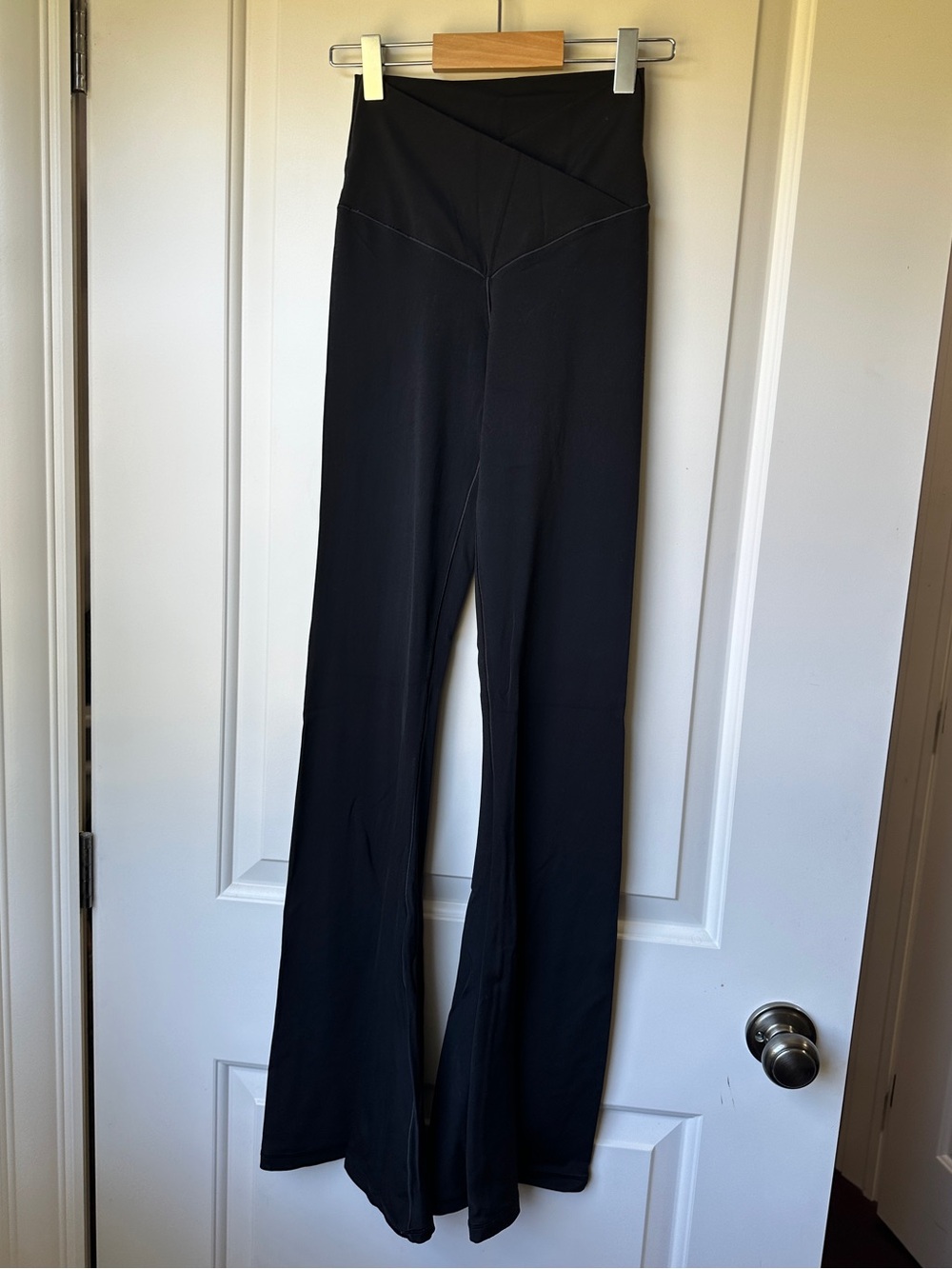 Aerie Black High Waisted Crossover Flared Leggings